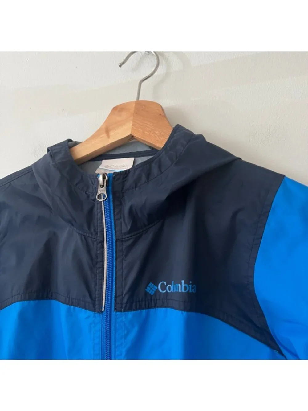 Columbia Blue Waterproof Windbreaker Rain Jacket Kid's Size Small 8